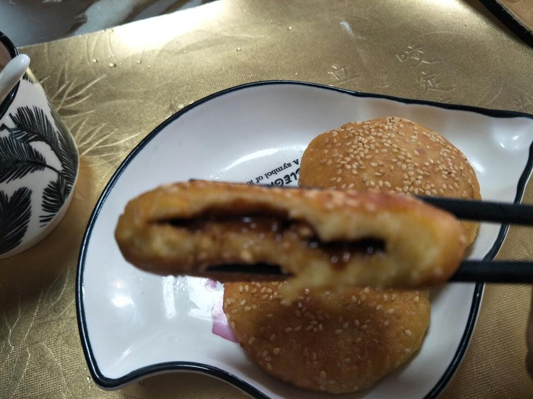 女儿下午茶小点心～芝麻红薯饼