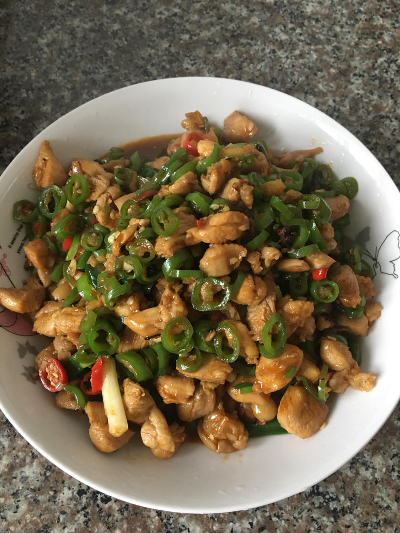 ㊙️超下饭尖椒炒鸡，酱汁是关键！