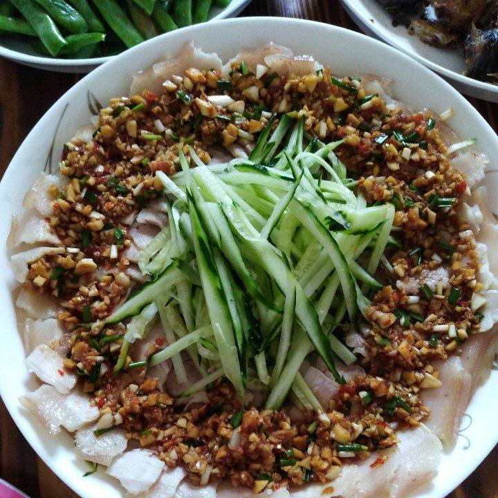 蒜泥白肉 - 蒜泥五花肉