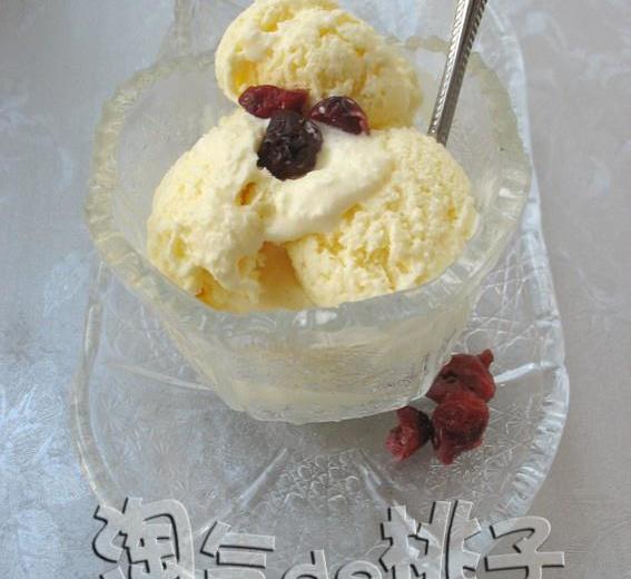 蔓越莓蛋奶冰淇淋的做法