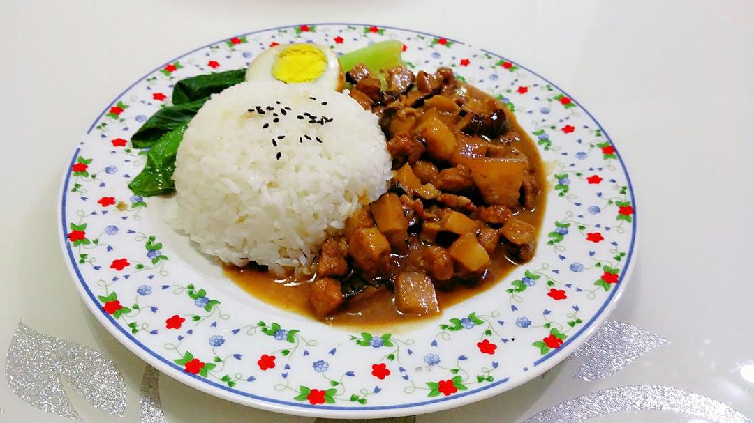 台式卤肉饭~