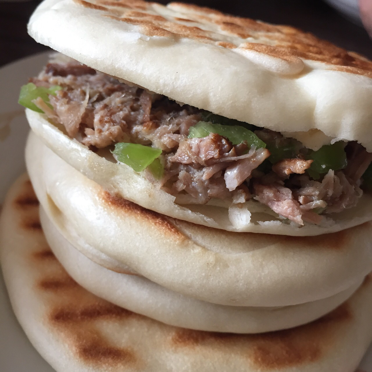 爱谁谁无限做的腊汁白吉馍