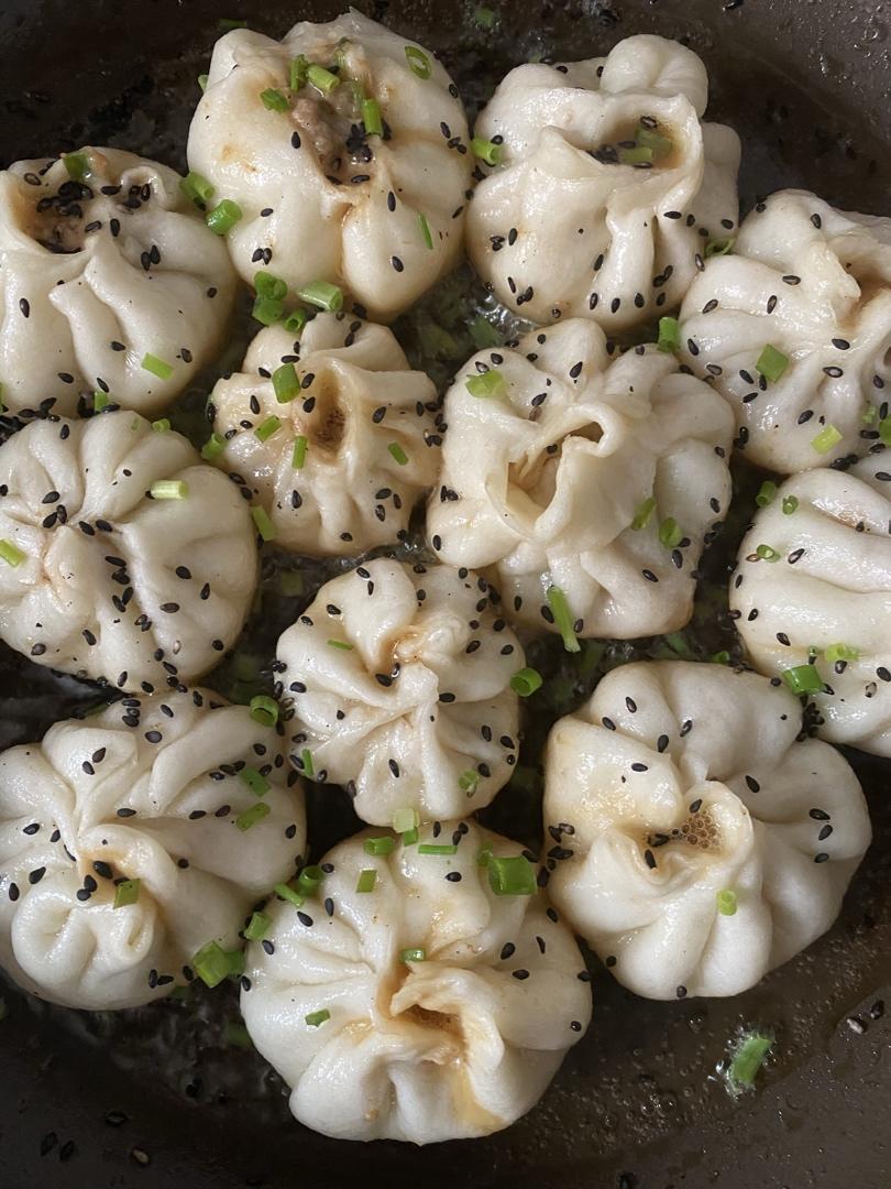 小时候的生煎包