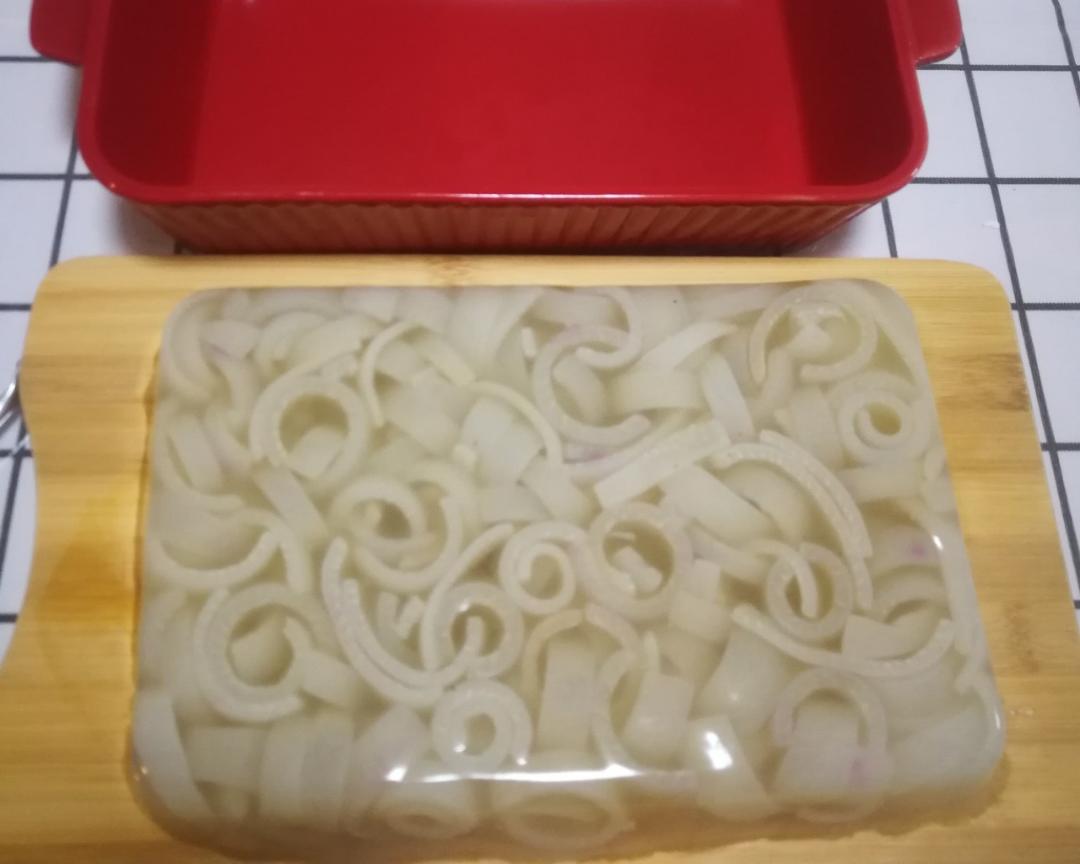 我的自制猪皮冻肉皮冻记录水晶猪皮冻