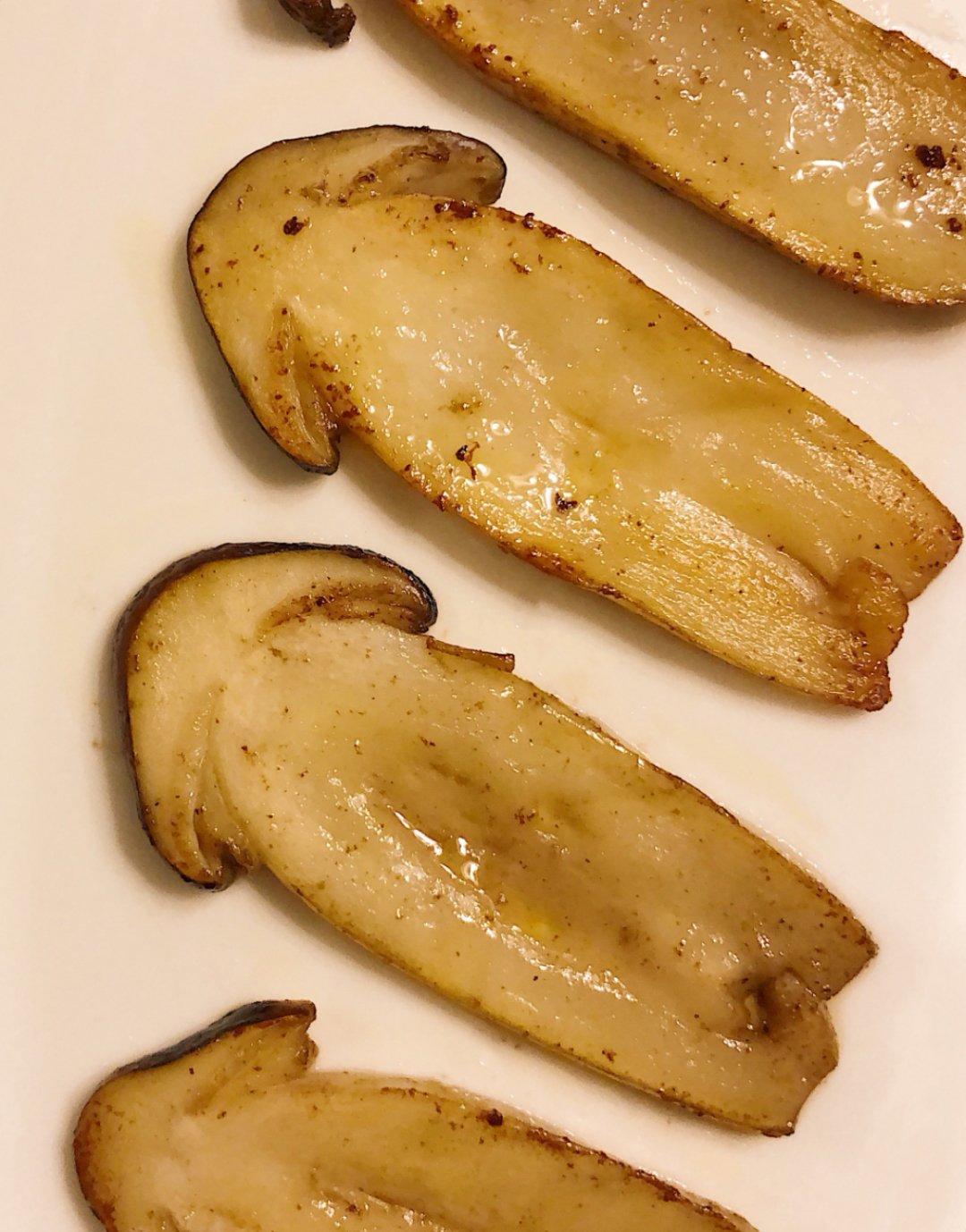 泡妞做的黄油煎松茸