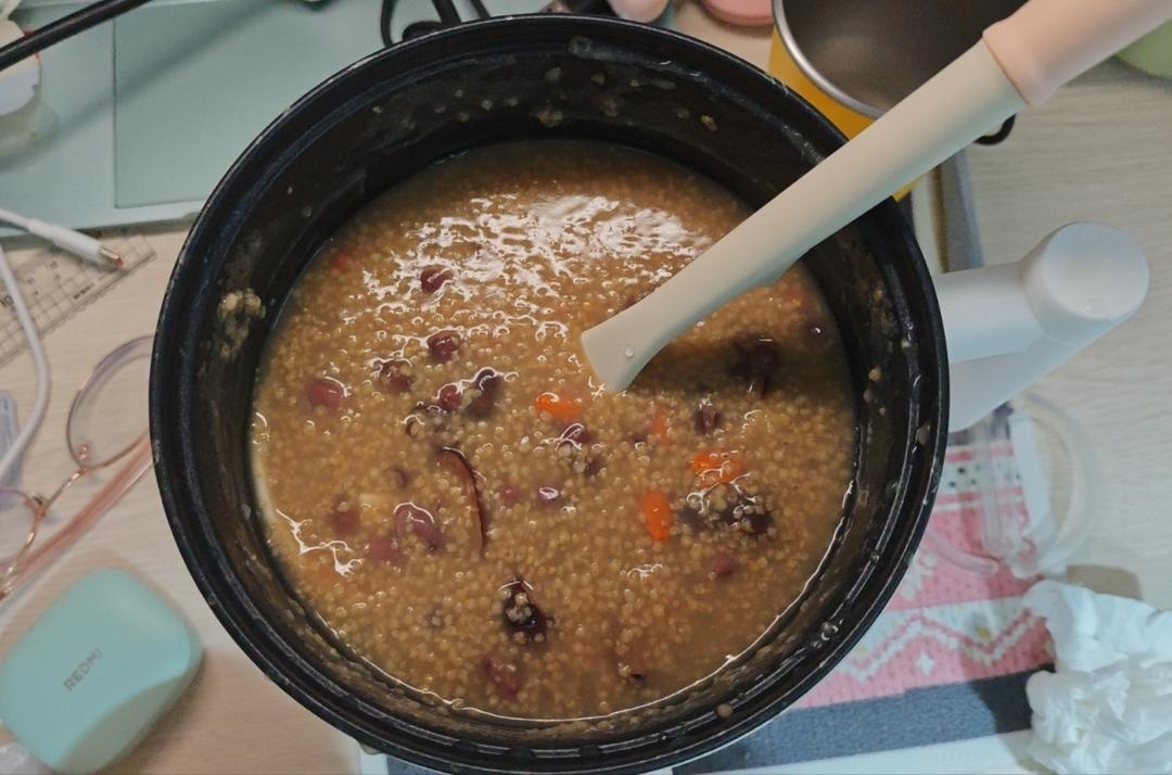 学生宿舍小锅之赤小豆茯苓小米粥（一人食）