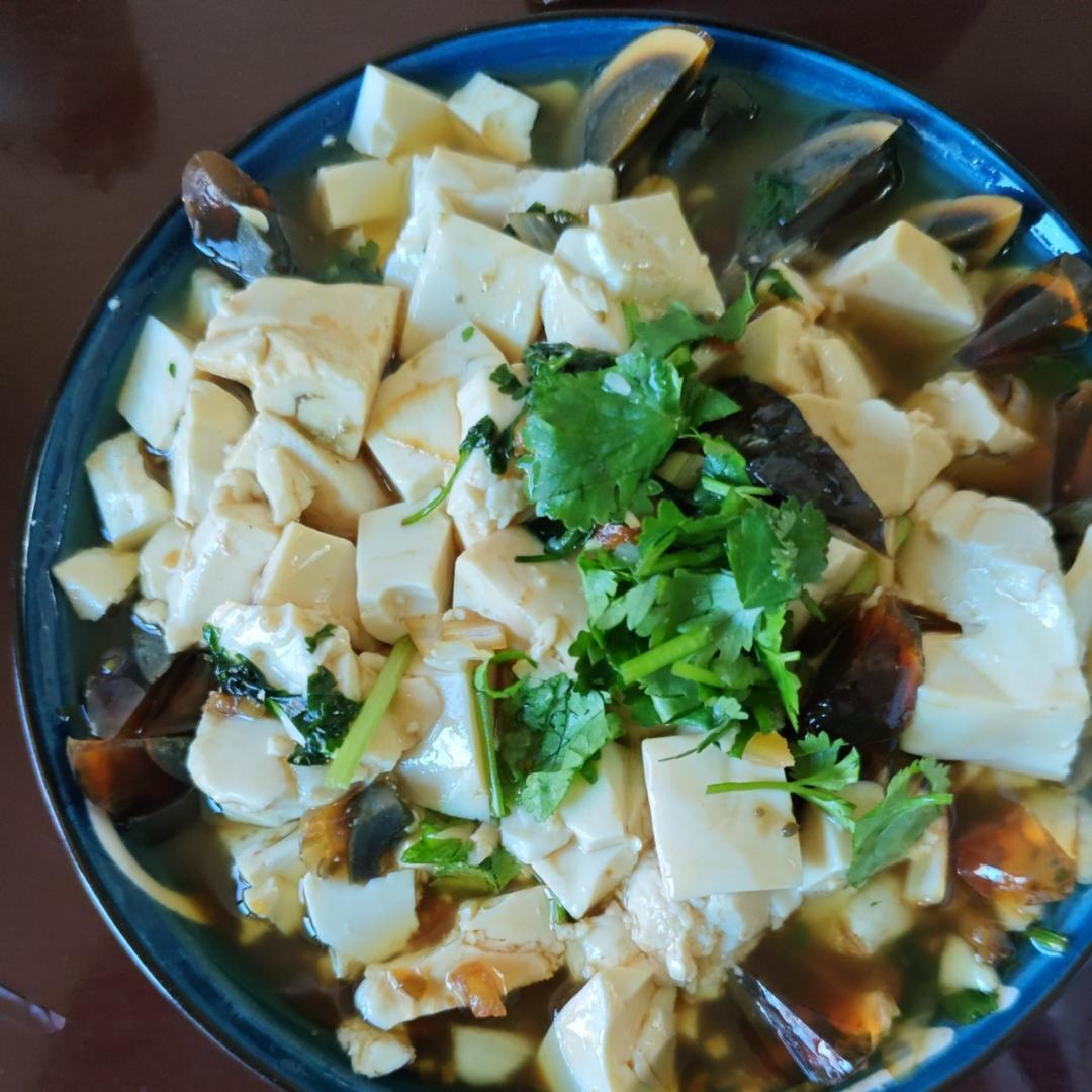 皮蛋拌豆腐