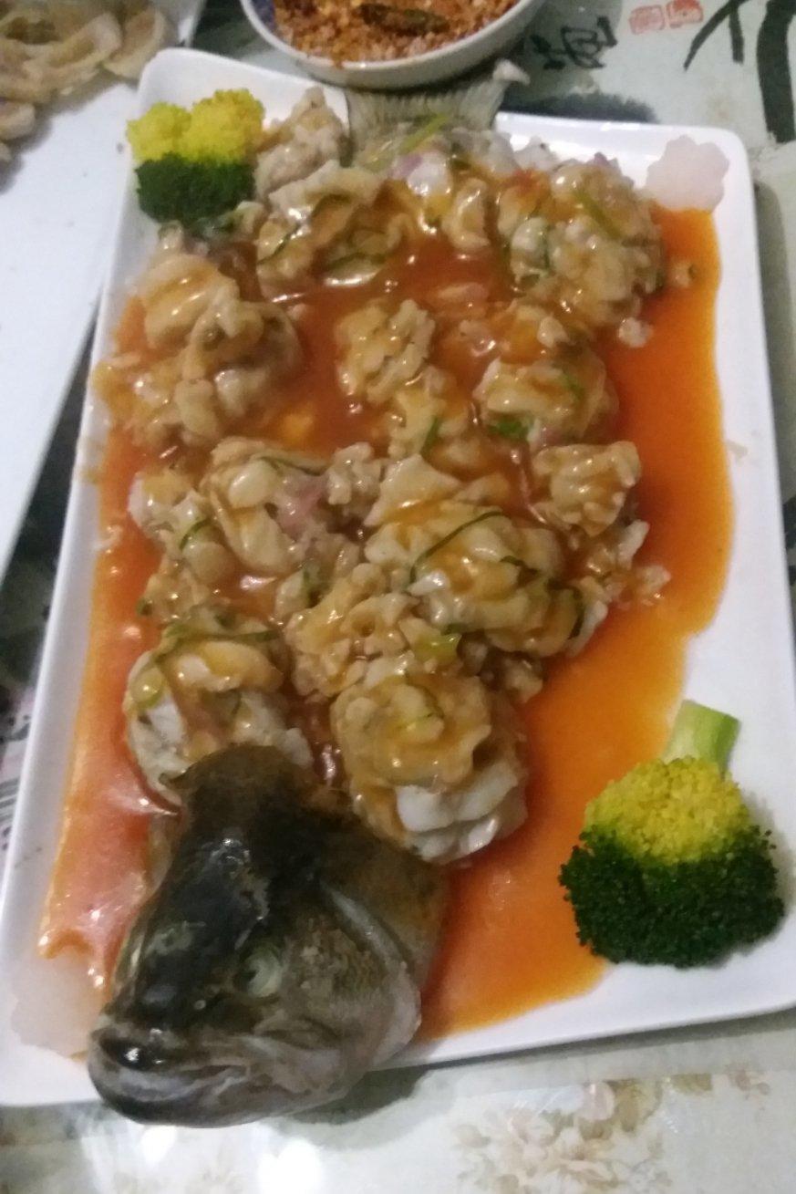 绣球鲈鱼