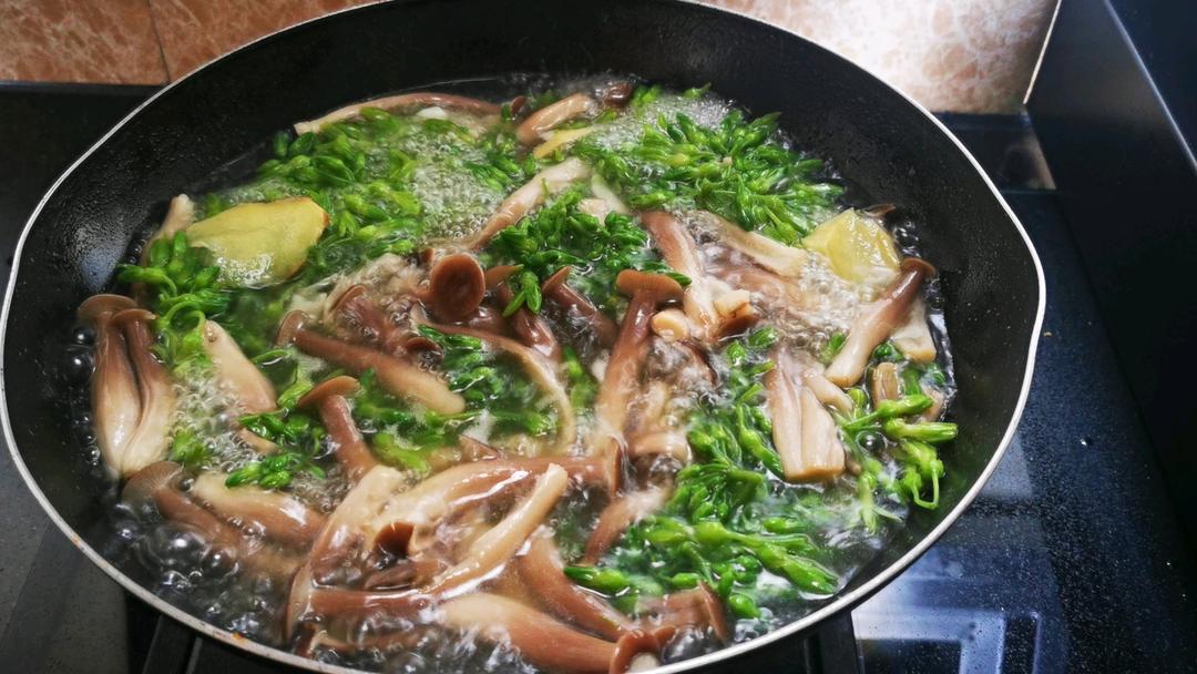 夜来香花鸡蛋汤🌸🥚