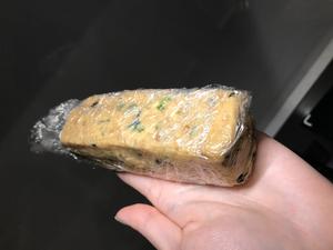 酥的掉渣的香葱海苔肉松饼干的做法 步骤7