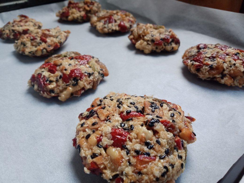 （不喜欢勿尝试 口感偏硬）少糖无油低脂全麦燕麦代餐饼干