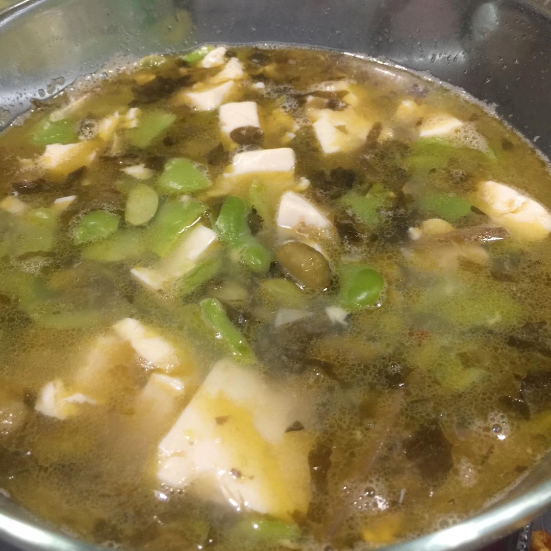 雪菜豆瓣老豆腐汤