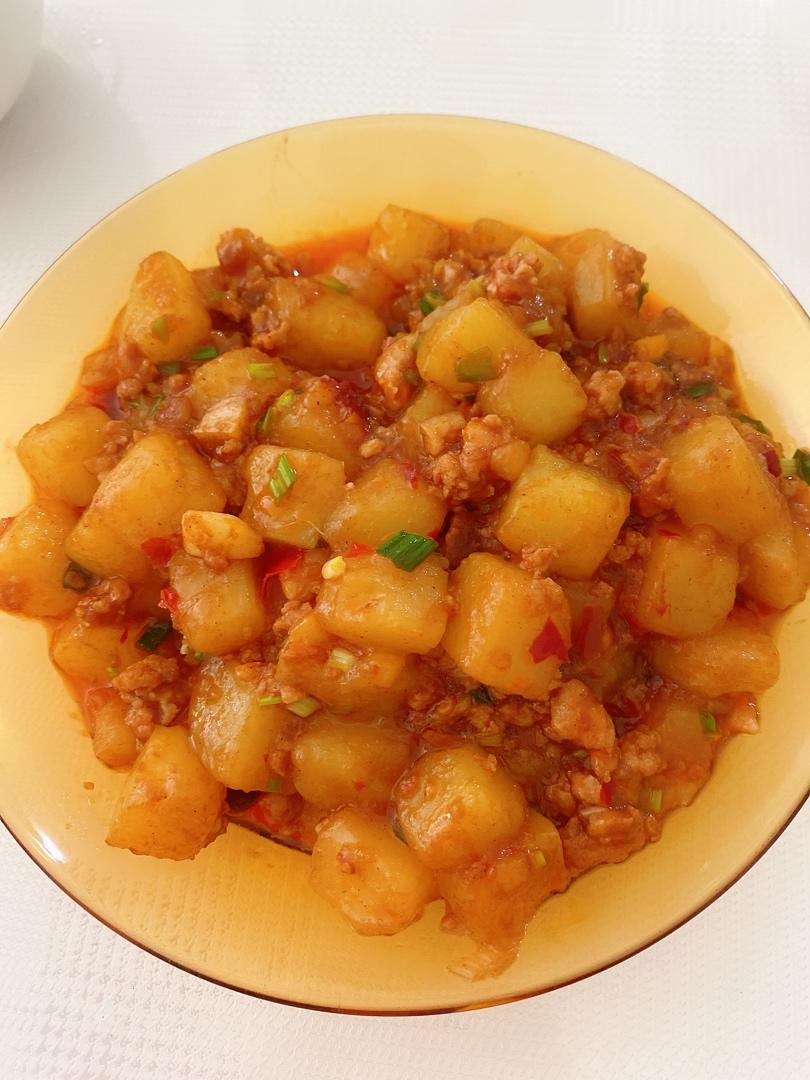 便当界新宠！巨下饭的【肉末米豆腐】，附赠自制米豆腐做法