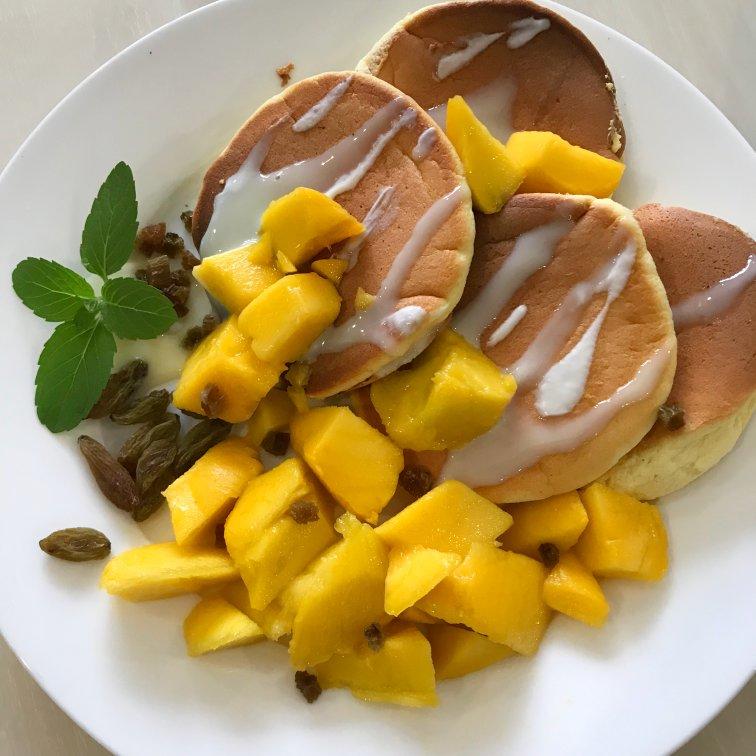 不用烤箱 15分钟无油低糖的舒芙蕾蛋糕松饼 🥞 蓬松绵软