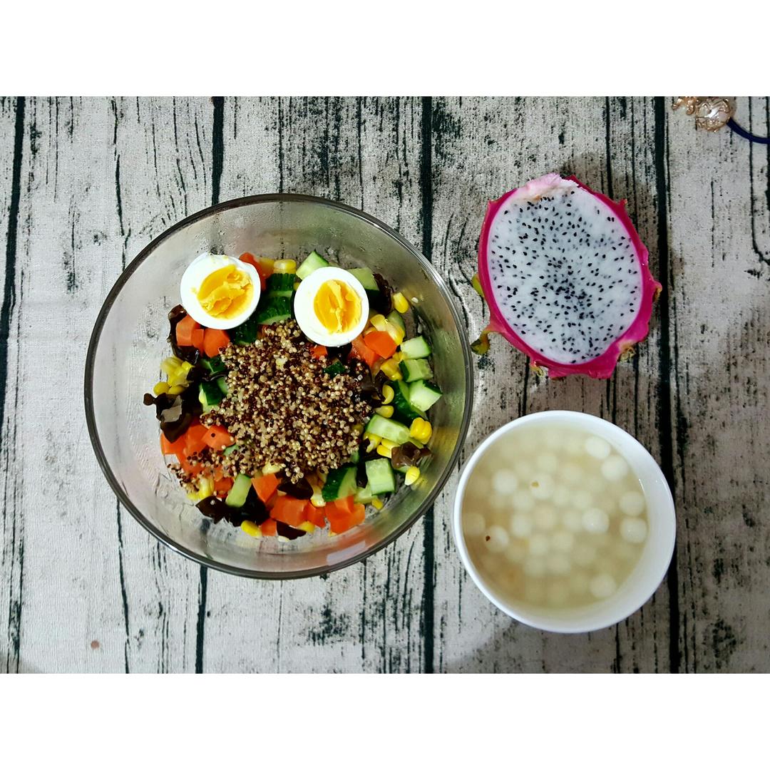 超模藜麦综合沙拉