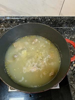 超简易的鸽子绿豆汤的做法 步骤5