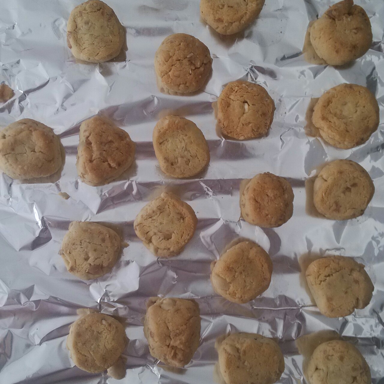 美味花生小小酥