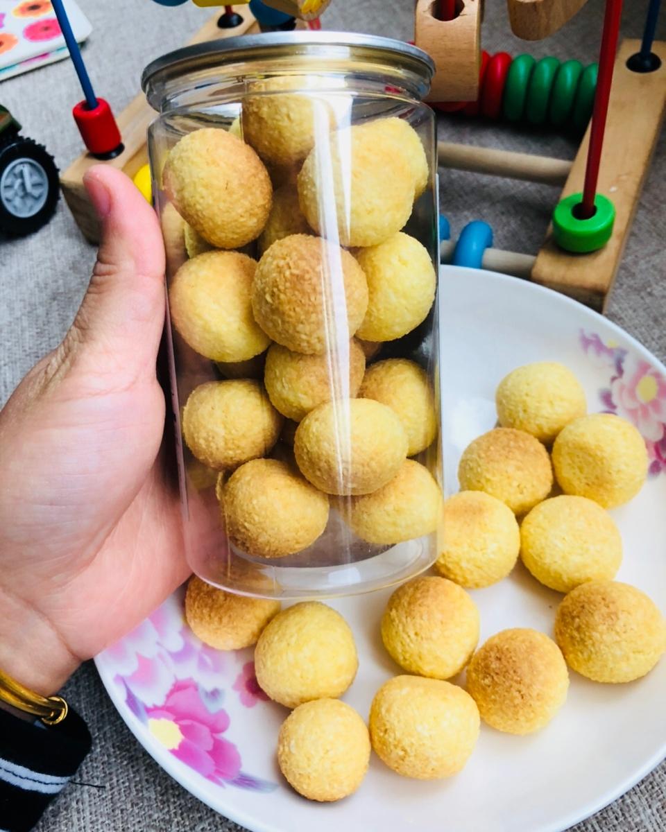 宝宝零食～椰蓉球