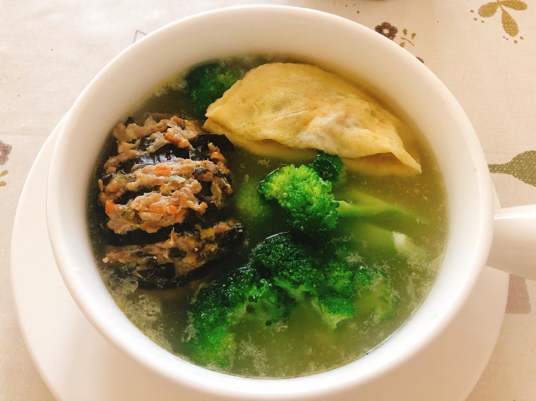 蛋饺什锦汤