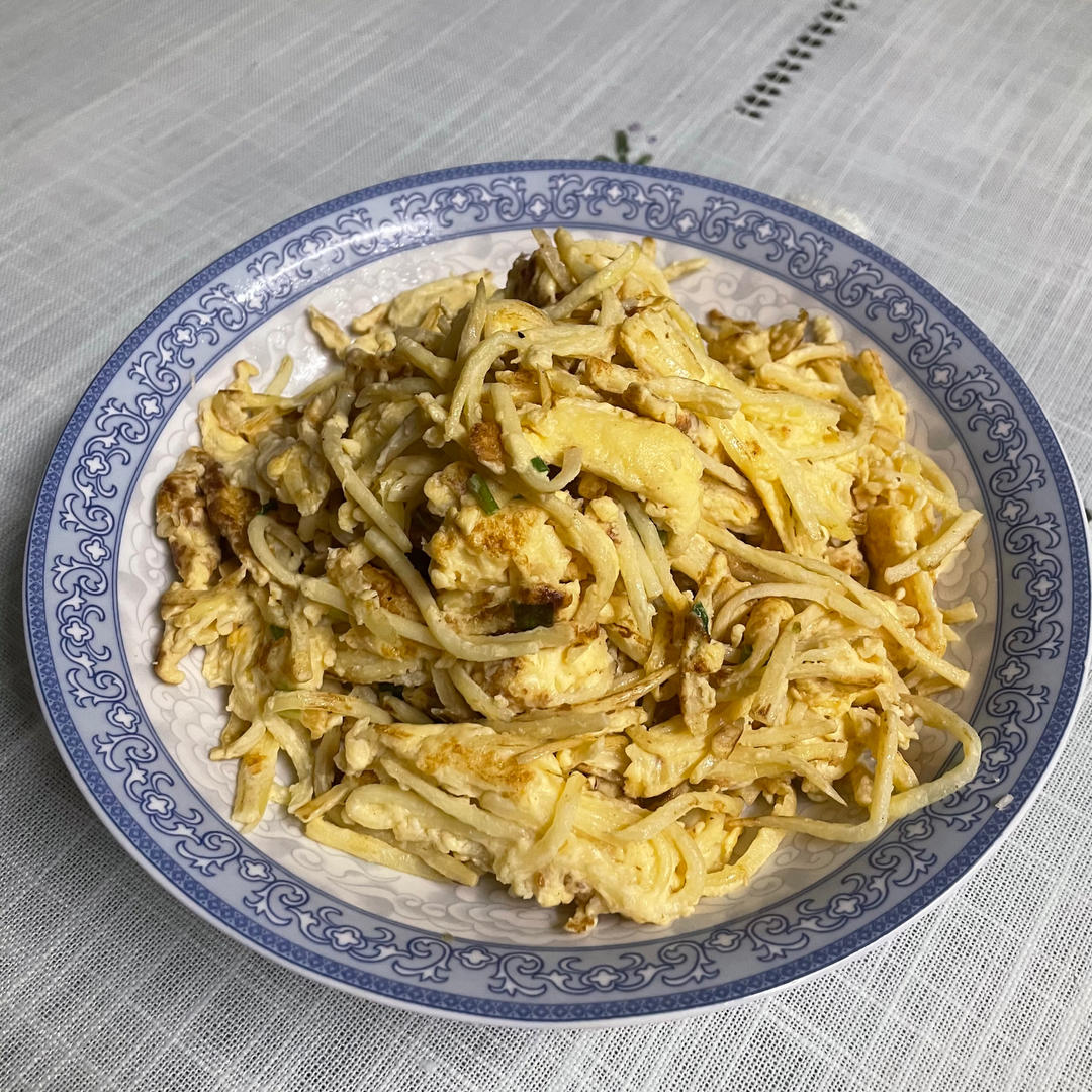 三种版本之茭白丝炒蛋