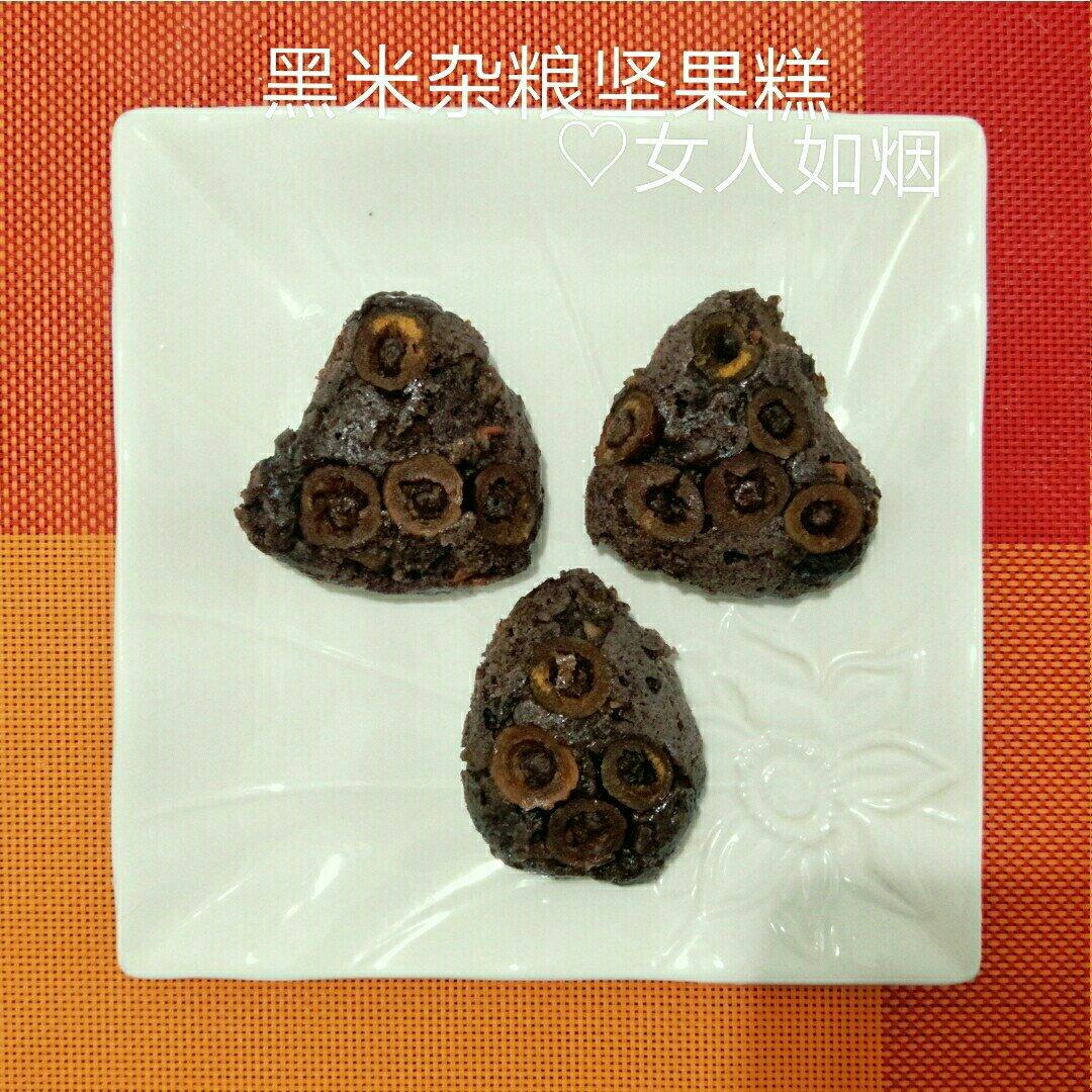 黑米蒸糕