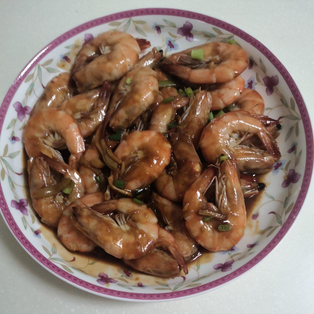 10分钟搞定，好吃到舔手指的油焖大虾