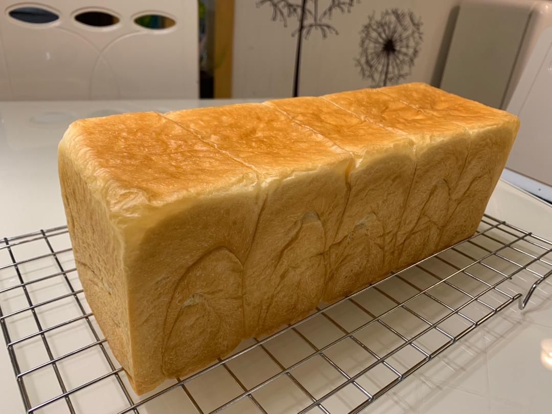 好吃到犯规的网红「生吐司」