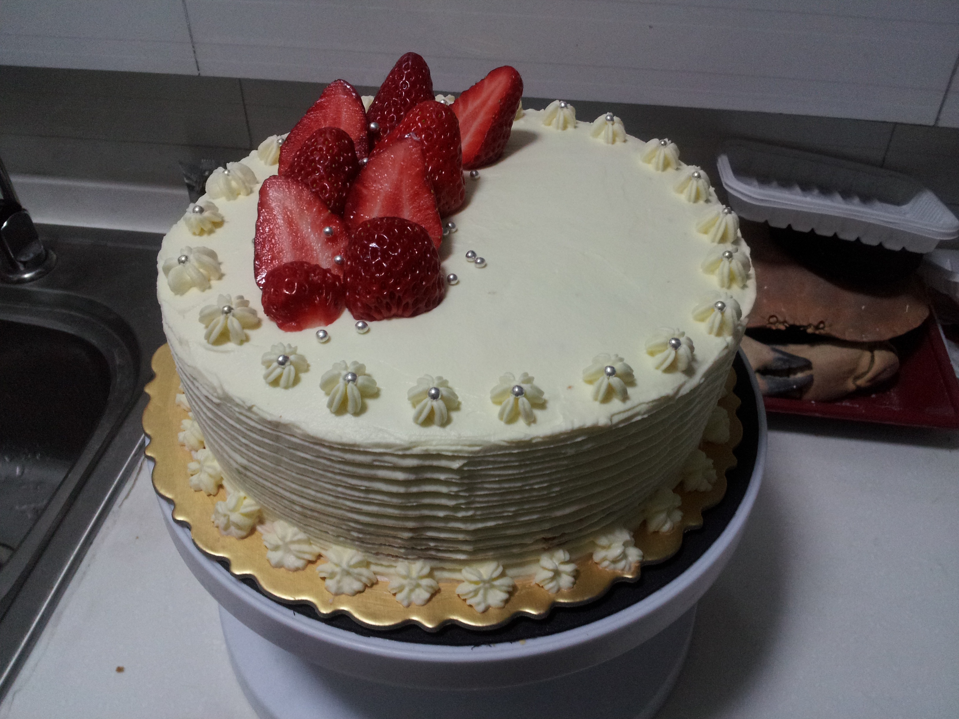 奶油水果装饰蛋糕