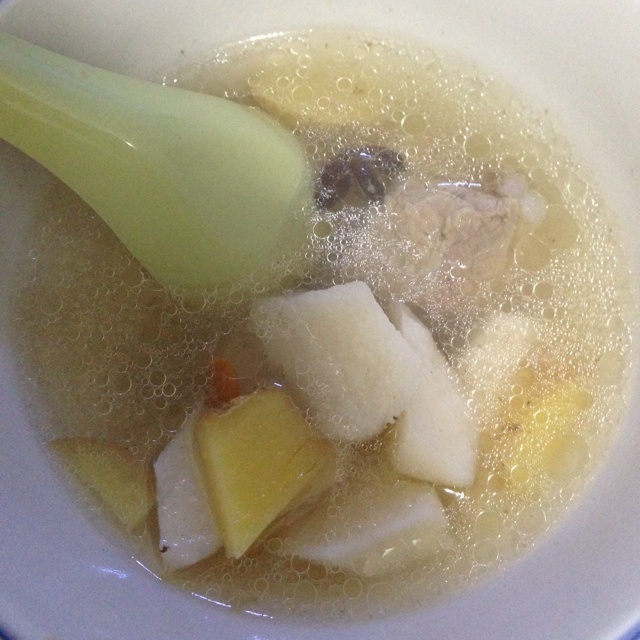 枸杞山药排骨汤