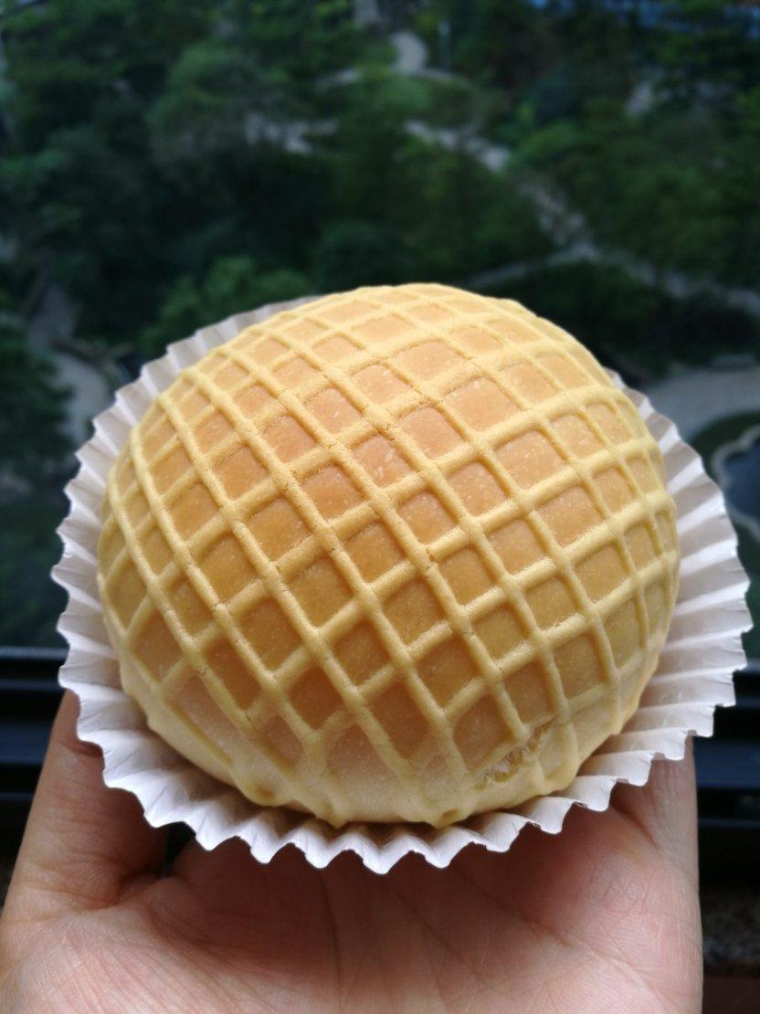 面包房里最受欢迎的毛毛虫面包