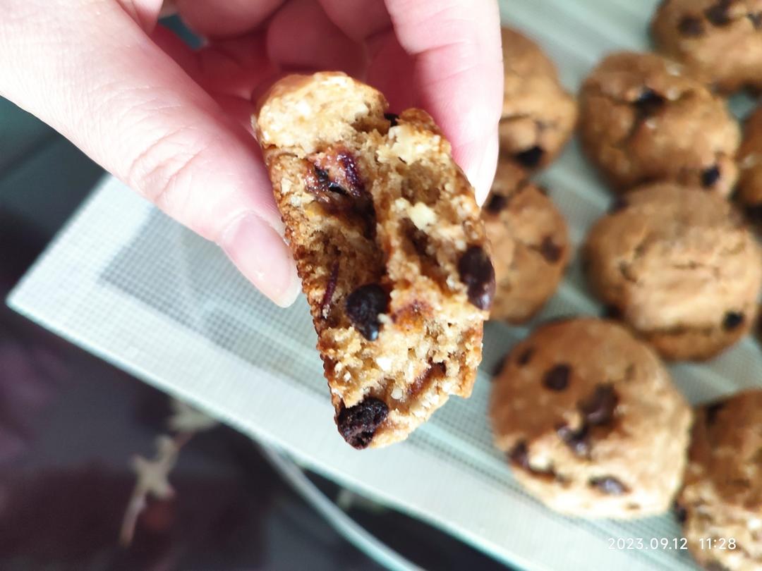 燕麦饼干，无黄油配方无需打发，保证各个酥掉渣，不干不噎不变硬
