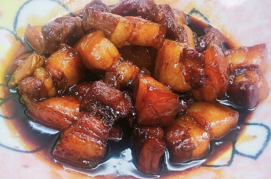 小美 | 不加一滴水红烧肉的做法