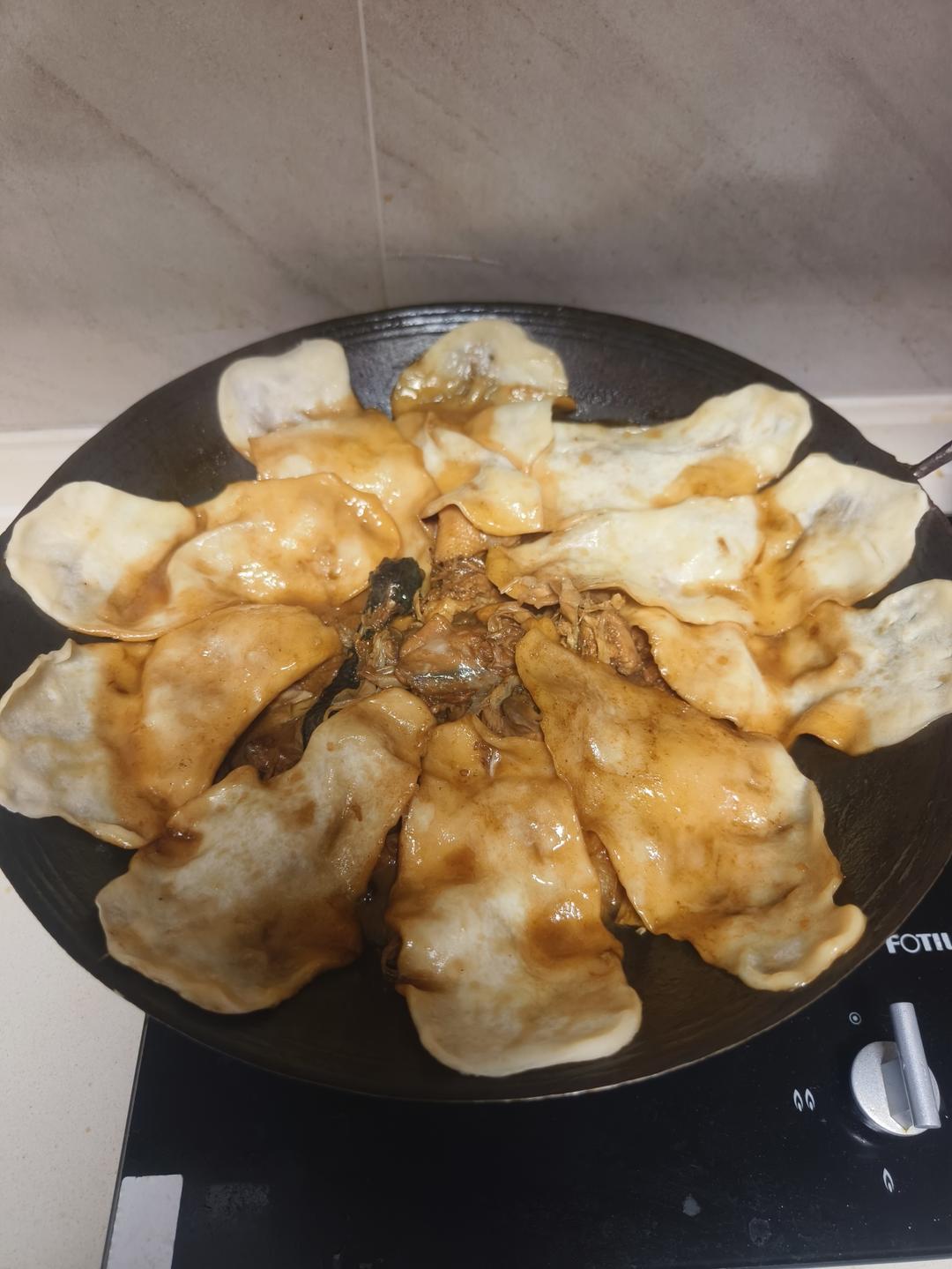 地锅鸡贴饼子