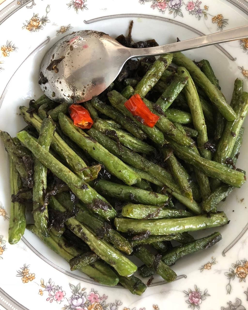 老丁的私房菜-干煸四季豆