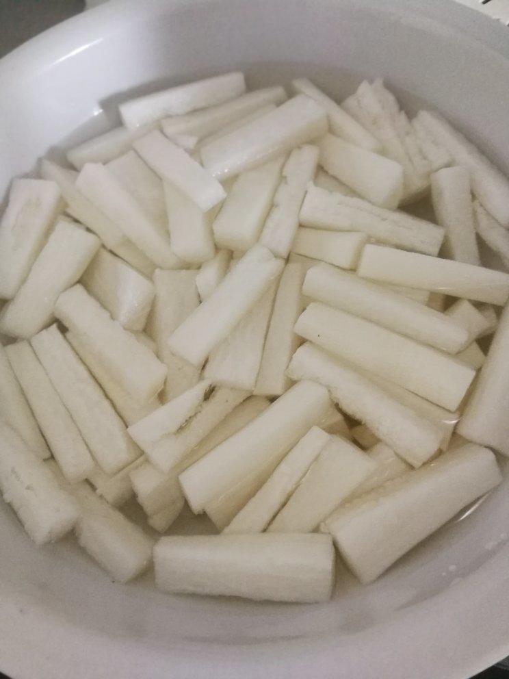 快手自制酸甜萝卜