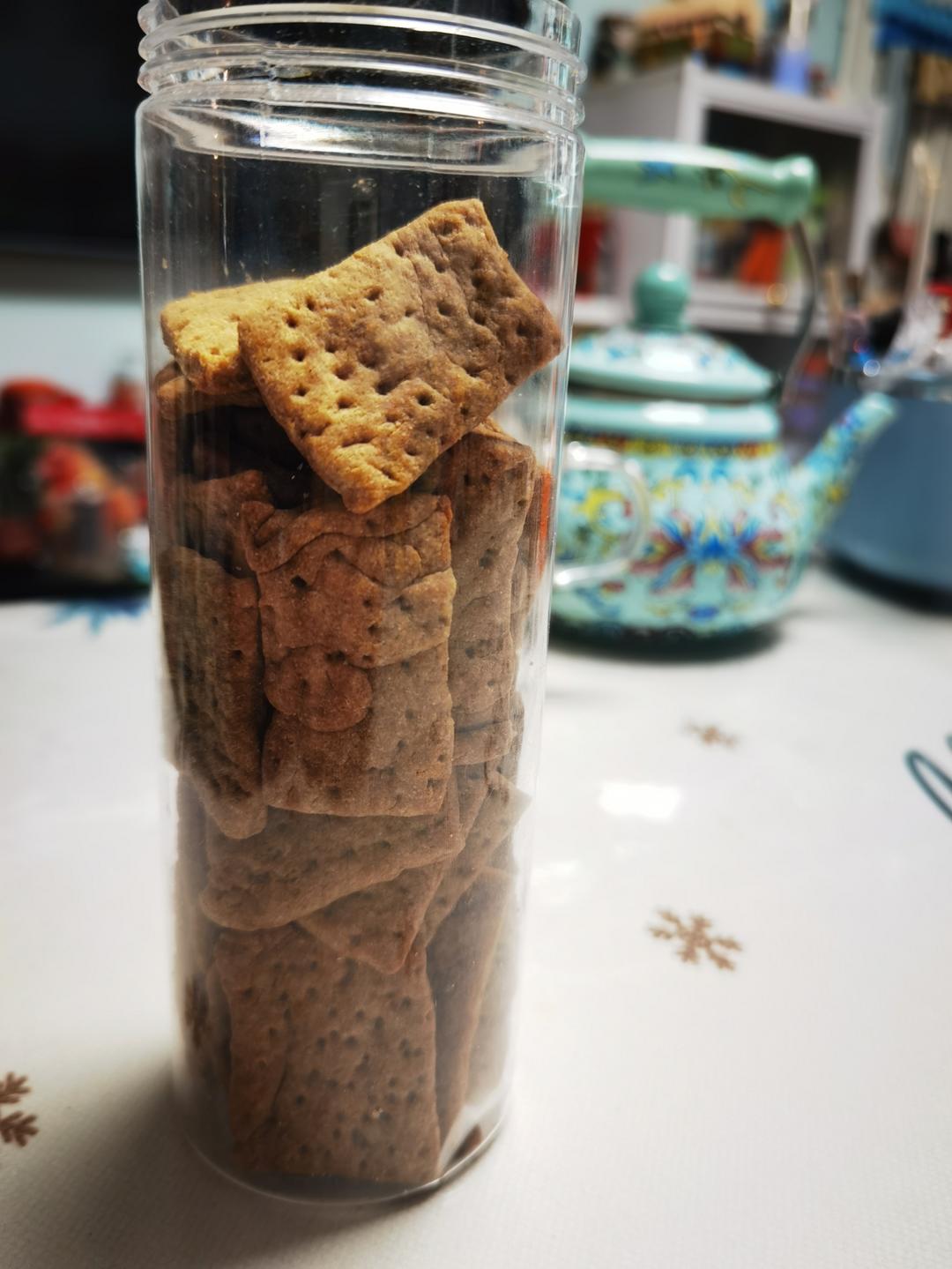 黑全麦消化饼干^_^减脂健身人士可吃的小零食