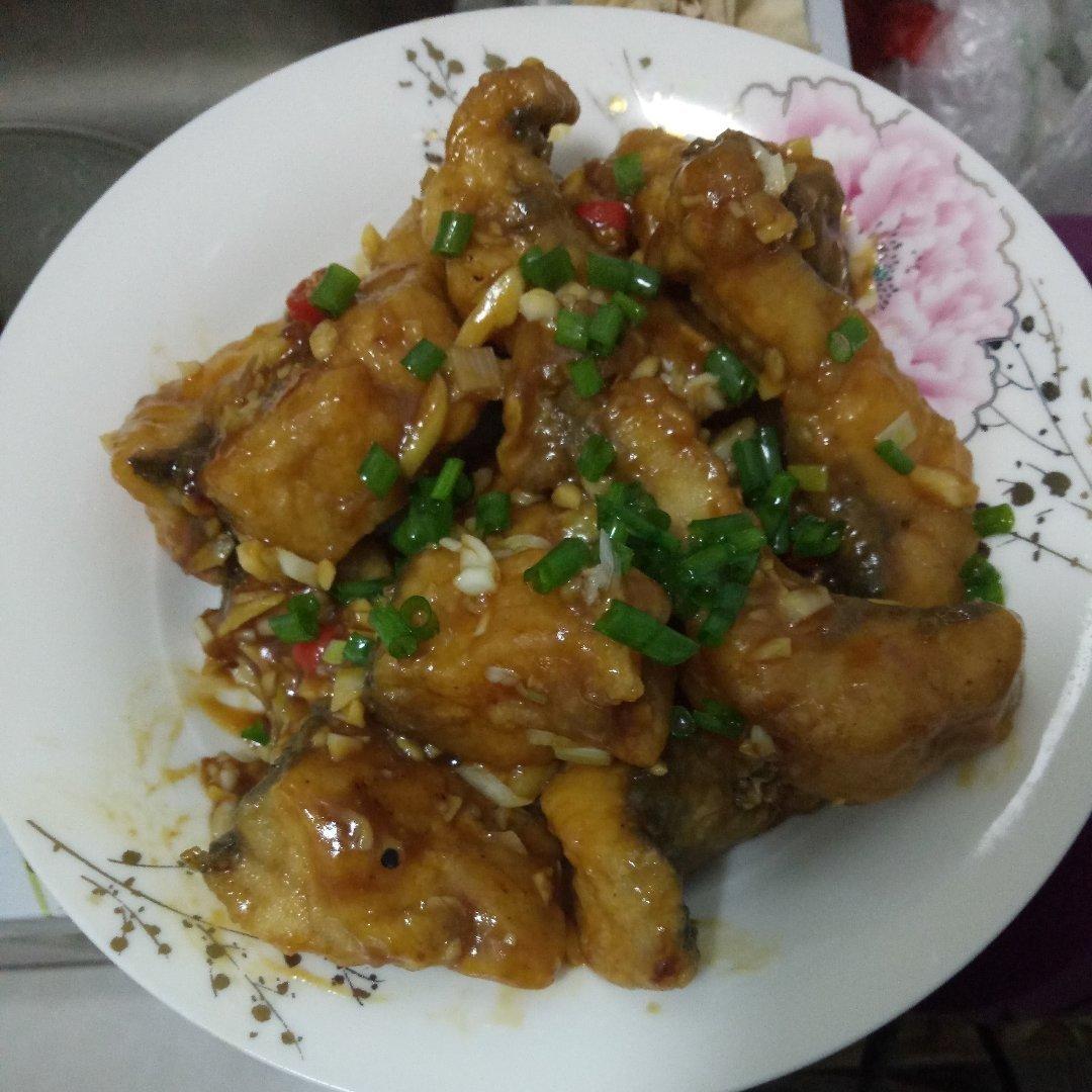 红烧鱼块