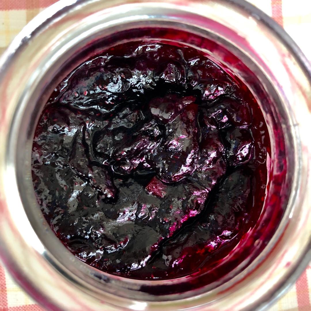 蓝莓果酱