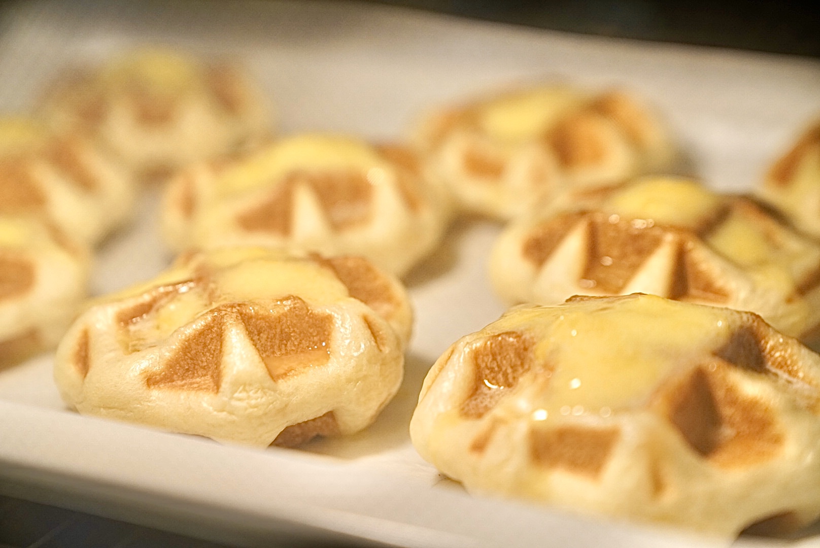 “吃完咸的吃甜的”拉丝咸蛋黄海苔华夫&爆浆柠橙奶酪华夫饼的做法