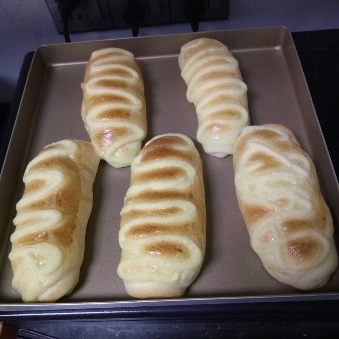 毛毛虫面包