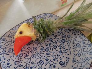 第一次•鹦鹉菠萝炒饭的做法 步骤4
