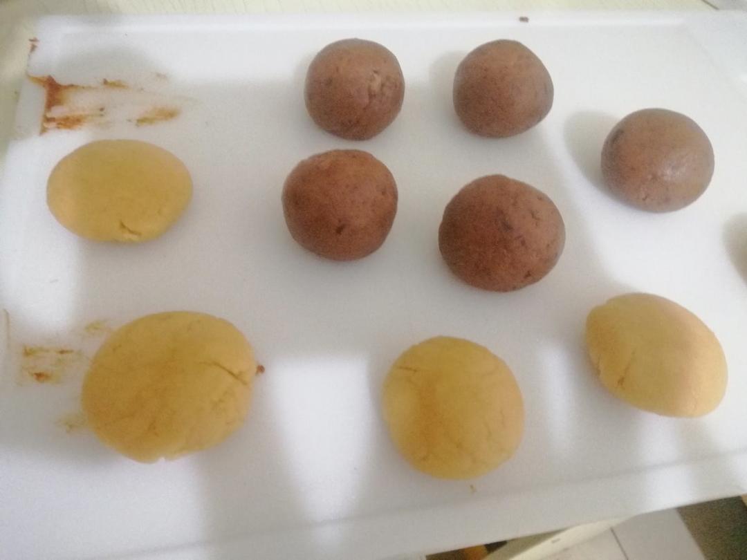 豆沙月饼（低油少糖甜而不腻）