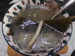 补钙牛骨海带汤的做法 步骤8