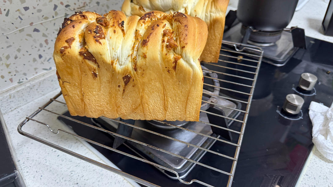 怎么吃都不腻的肉松吐司