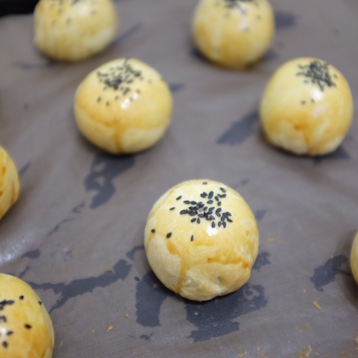 蛋黄酥酥酥（超级奶香黄油版）