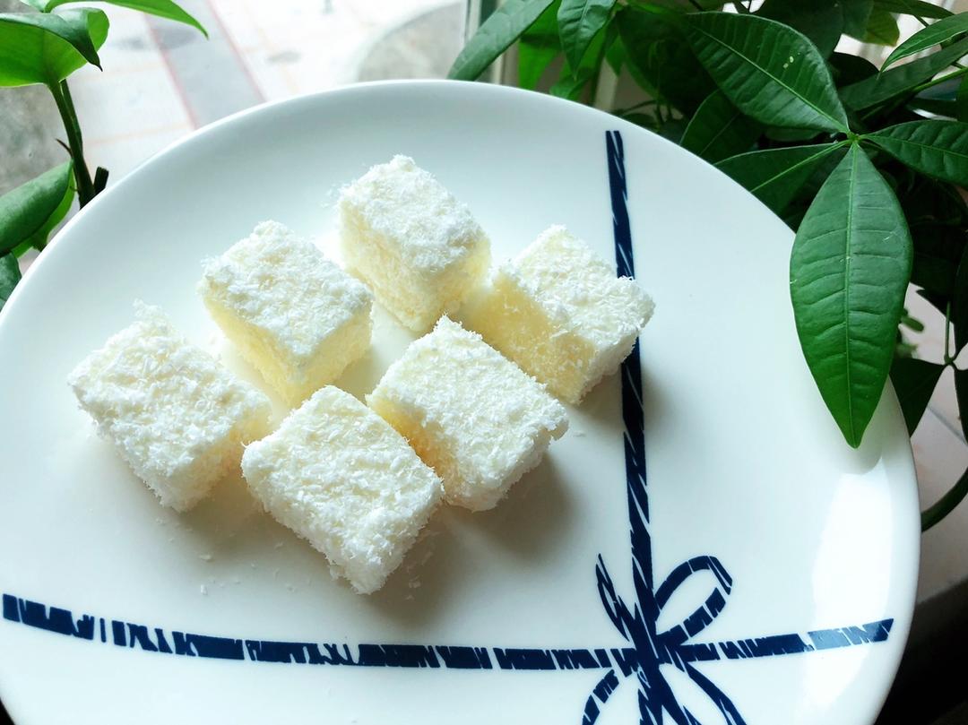 完胜85度C牛奶椰丝小方