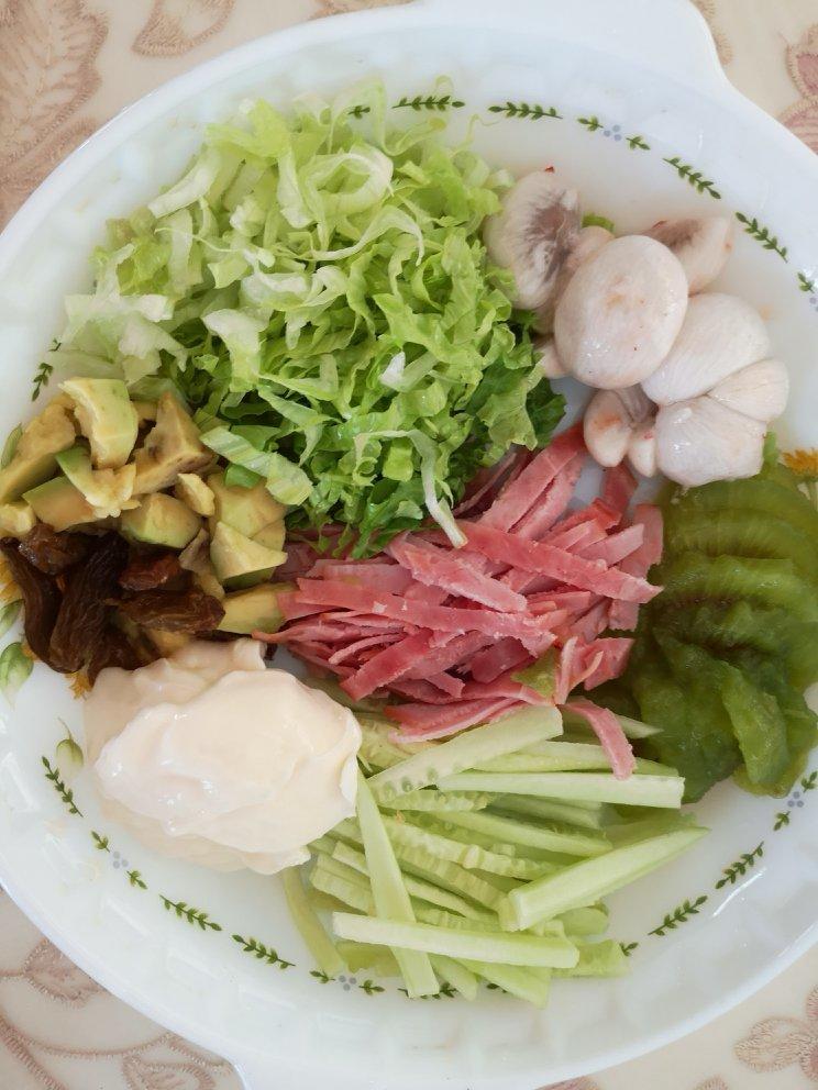 【减脂小厨房】牛油果沙拉