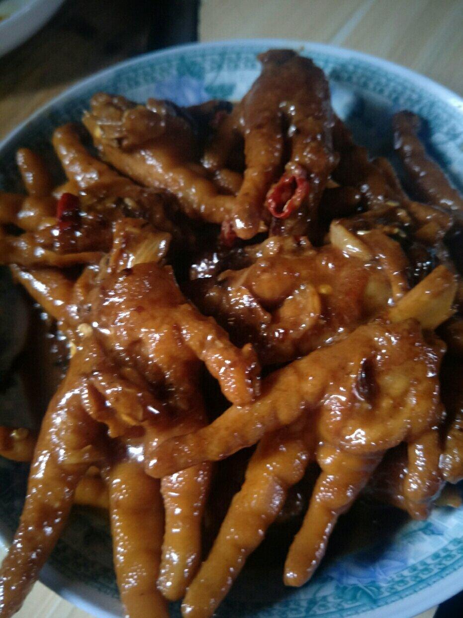 红烧鸡爪