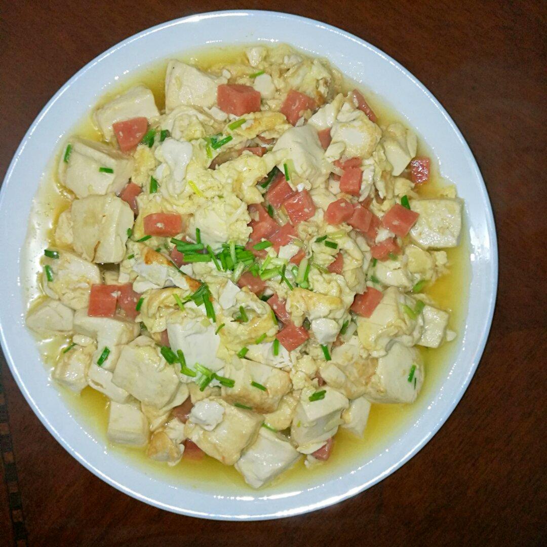 蛋包豆腐丁
