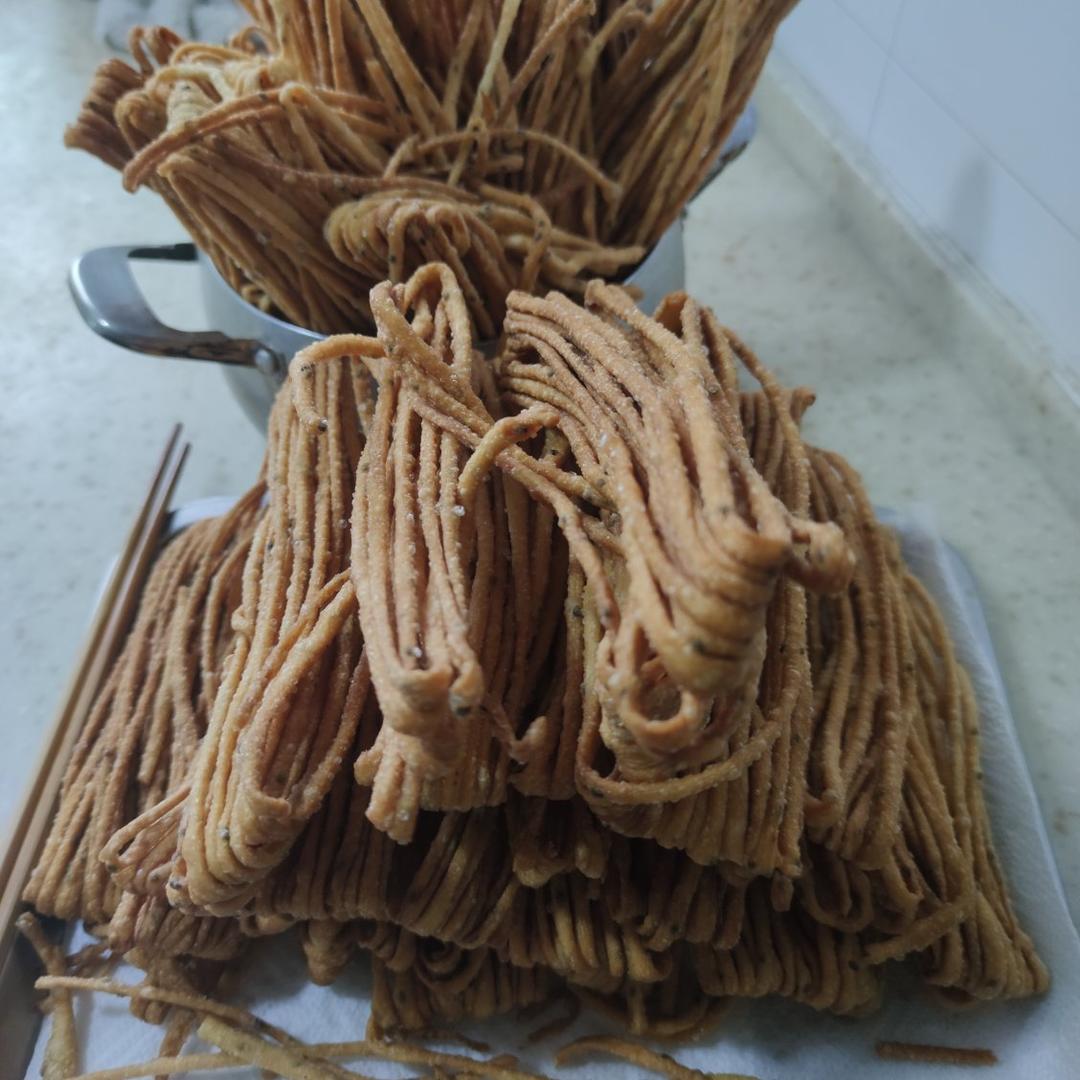 家庭版油炸小馓子（散子）